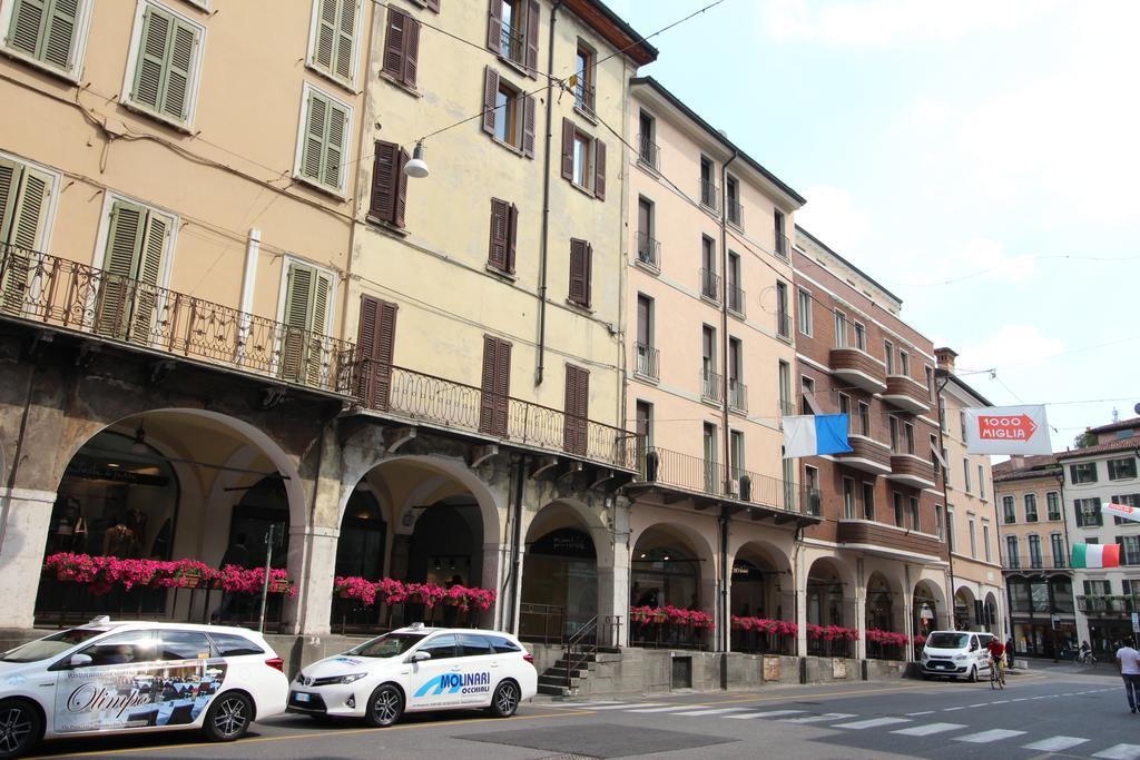 Eleganti Dimore Brescia Exterior foto