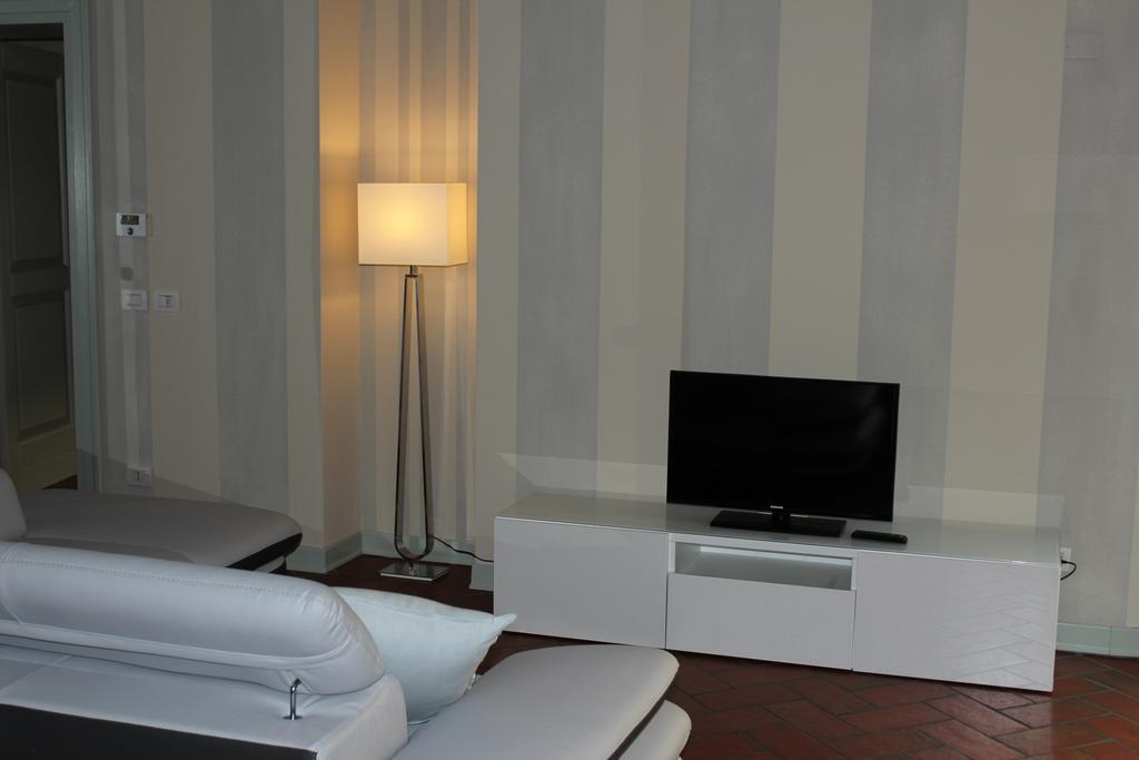 Eleganti Dimore Brescia Exterior foto